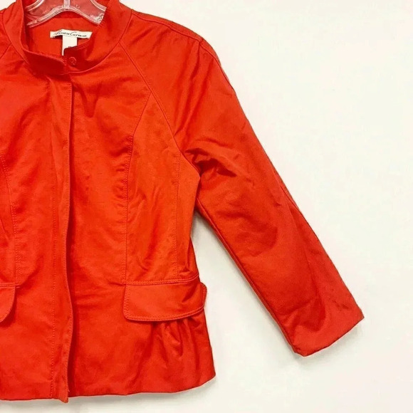 Kenneth Cole Petite Red Cropped Peplum Jacket - Picture 3 of 6